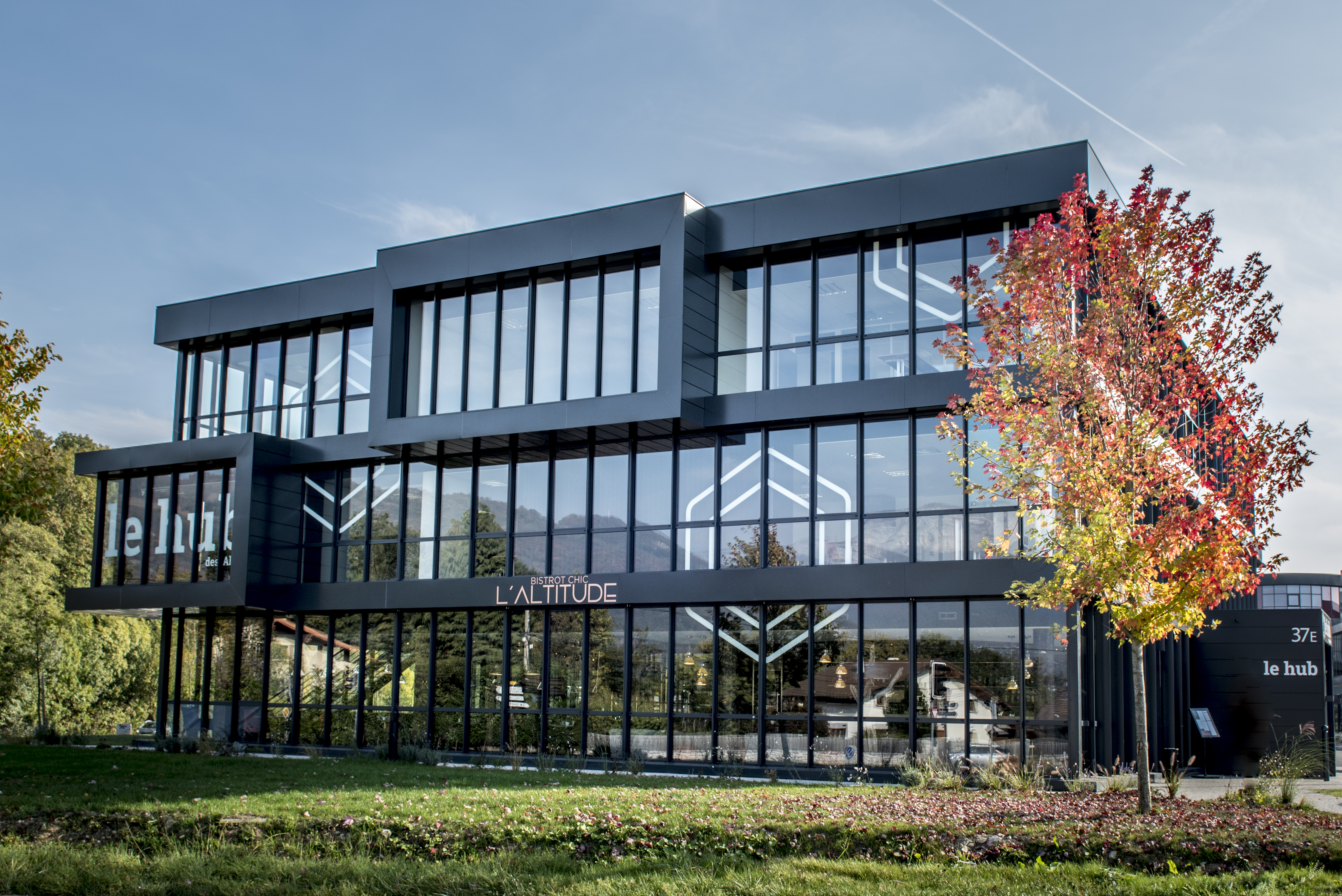 Hub des Alpes - vue ext